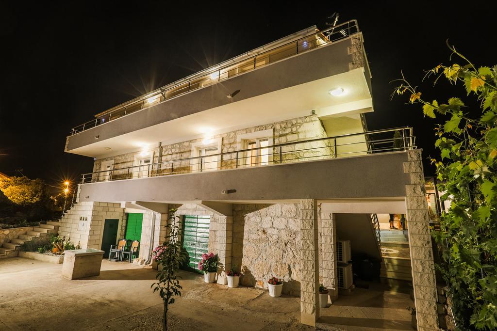 Holiday Home Gabi Rogoznica  Eksteriør bilde